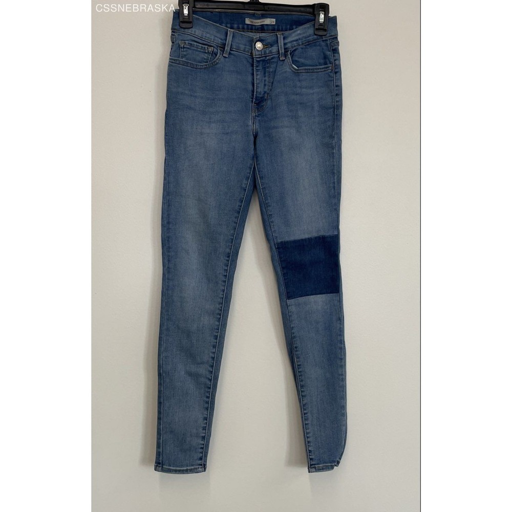 Levi's Blue women's skinny jeans, - Size 28